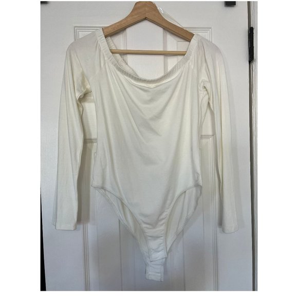 WHITE OFF SHOULDER LONGSLEEVE BODYSUITS - Picture 1 of 2